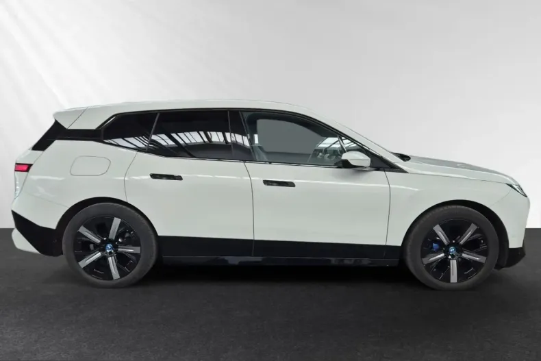 BMW iX din 2023 cu 44.500 km - oferta BMW228627 - foto 2