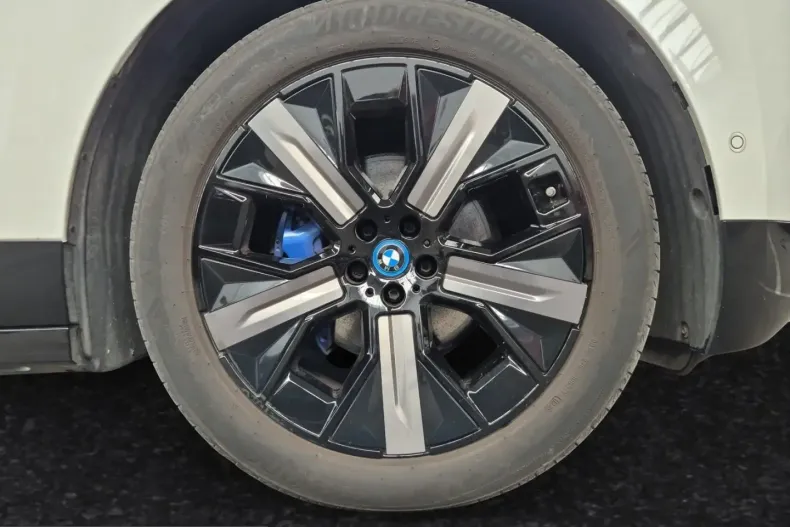 BMW iX din 2023 cu 44.500 km - oferta BMW228627 - foto 5