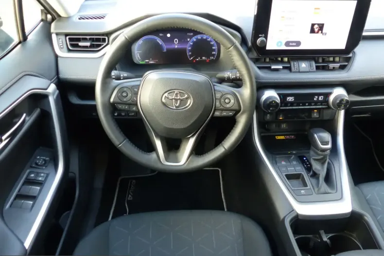 Toyota RAV4 din 2024 cu 54.840 km - oferta TOY228631 - foto 9