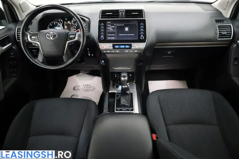 Toyota Land Cruiser din 2023 cu 72.215 km - oferta TOY228641 - foto 4