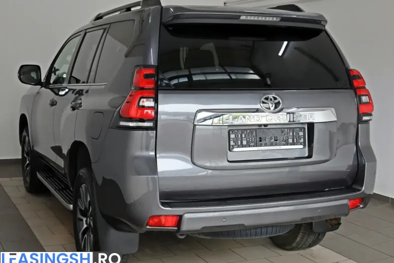 Toyota Land Cruiser din 2023 cu 72.215 km - oferta TOY228641 - foto 8