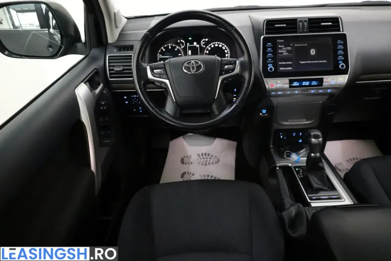 Toyota Land Cruiser din 2023 cu 72.215 km - oferta TOY228641 - foto 16