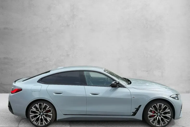 BMW M440 (Seria 4) din 2023 cu 45.995 km - oferta BMW228645 - foto 4
