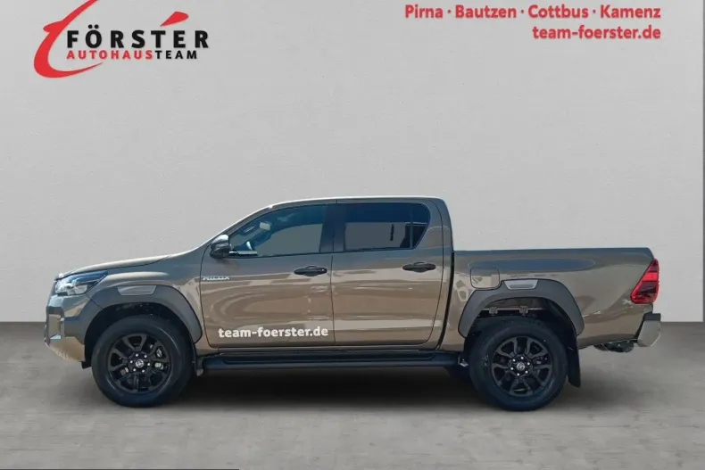 Toyota Hilux din 2025 cu 13.000 km - oferta TOY228647 - foto 2