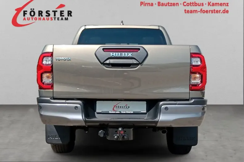 Toyota Hilux din 2025 cu 13.000 km - oferta TOY228647 - foto 5