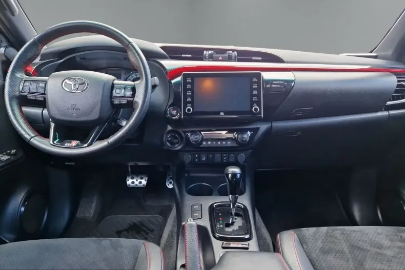 Toyota Hilux din 2024 cu 40.526 km - oferta TOY228648 - foto 13