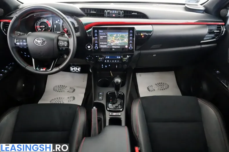 Toyota Hilux din 2024 cu 25.540 km - oferta TOY228649 - foto 3