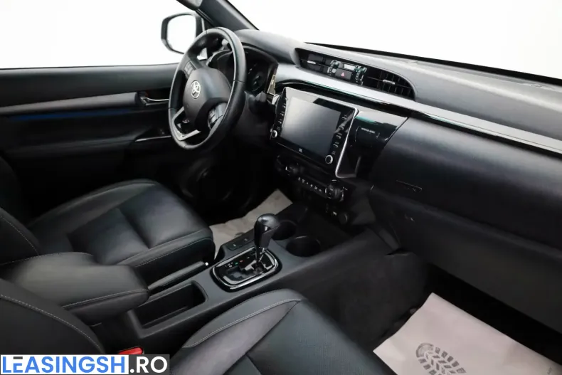 Toyota Hilux din 2023 cu 43.860 km - oferta TOY228655 - foto 3