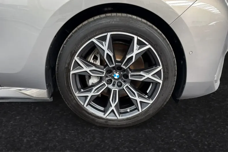 BMW i7 (Seria 7) din 2024 cu 36.050 km - oferta BMW228656 - foto 5