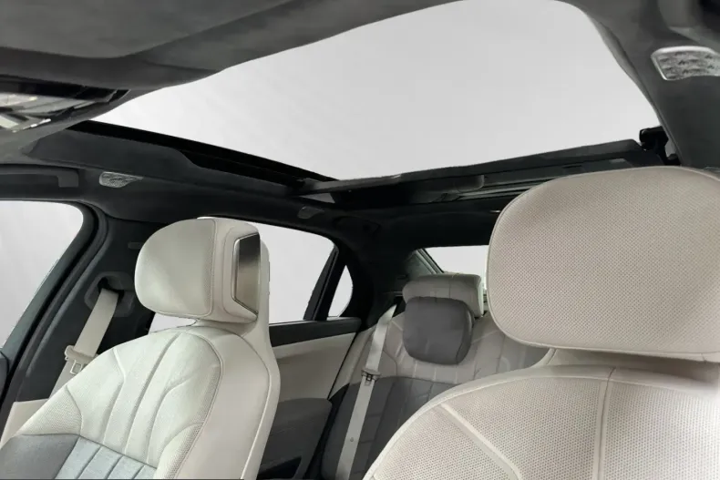 BMW i7 (Seria 7) din 2023 cu 51.250 km - oferta BMW228658 - foto 20