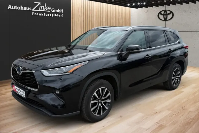 Toyota Highlander din 2022 cu 55.150 km - oferta TOY228659 - foto 1