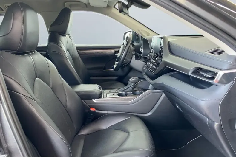 Toyota Highlander din 2022 cu 107.261 km - oferta TOY228666 - foto 21