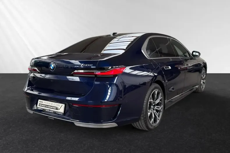 BMW 750 (Seria 7) din 2025 cu 13.828 km - oferta BMW228667 - foto 3