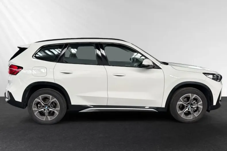 BMW X1 (Seria X) din 2025 cu 14.300 km - oferta BMW228668 - foto 2