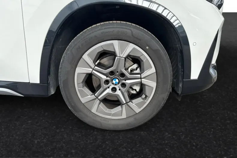BMW X1 (Seria X) din 2025 cu 14.300 km - oferta BMW228668 - foto 4