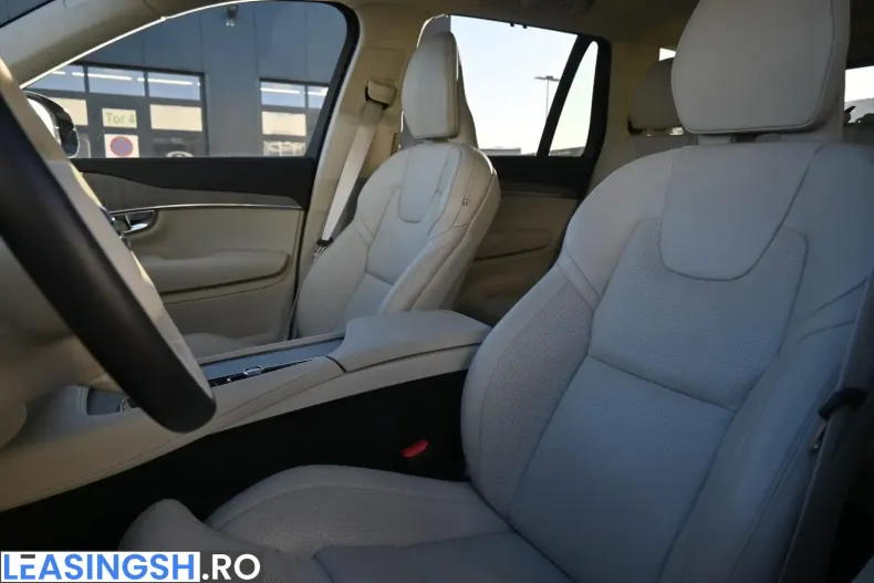 Volvo XC90 din 2024 cu 28.780 km - oferta VOL228669 - foto 21