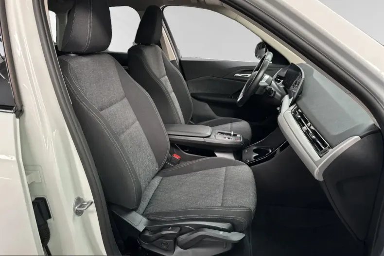 BMW X1 (Seria X) din 2025 cu 20.250 km - oferta BMW228670 - foto 8
