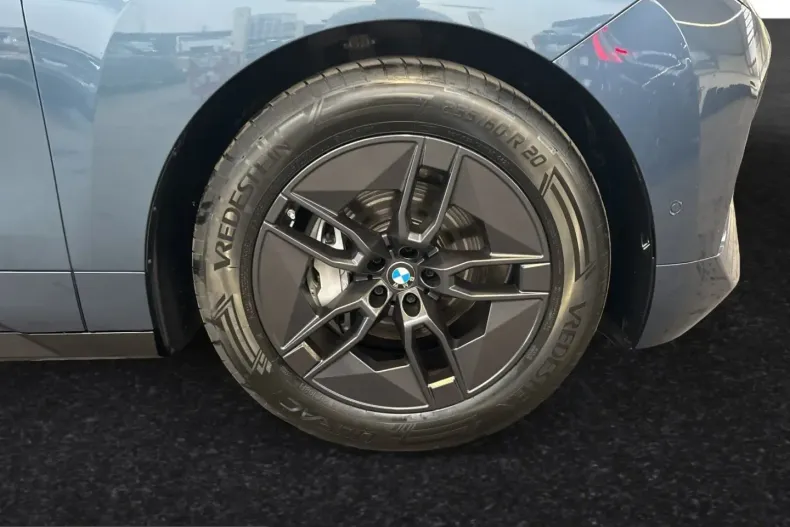 BMW iX din 2025 cu 19.995 km - oferta BMW228673 - foto 5