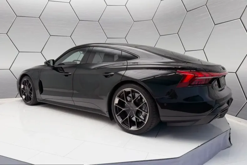 Audi RS e-tron GT din 2024 cu 7.000 km - oferta AUD228675 - foto 5