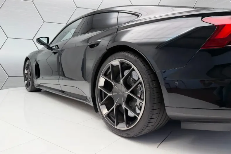 Audi RS e-tron GT din 2024 cu 7.000 km - oferta AUD228675 - foto 6