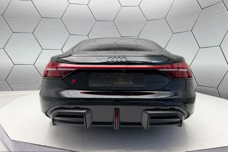 Audi RS e-tron GT din 2024 cu 7.000 km - oferta AUD228675 - foto 8