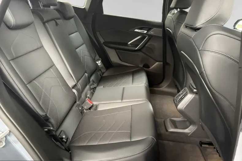 BMW X1 (Seria X) din 2025 cu 13.420 km - oferta BMW228676 - foto 12
