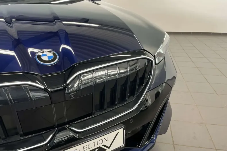 BMW 550 (Seria 5) din 2025 cu 31.773 km - oferta BMW228678 - foto 26