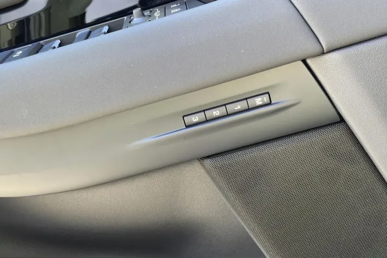 Land Rover Range Rover Evoque din 2025 cu 8.000 km - oferta LAN228680 - foto 22