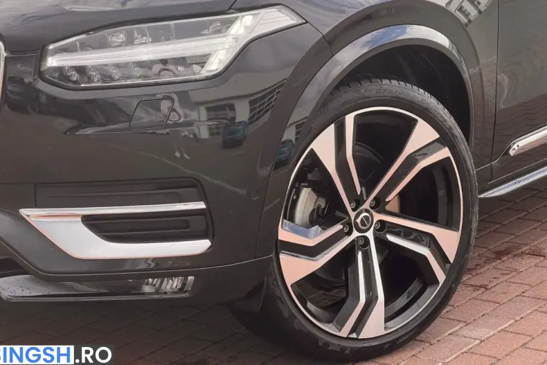 Volvo XC90 din 2023 cu 22.180 km - oferta VOL228683 - foto 2