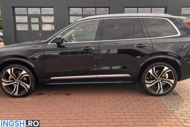 Volvo XC90 din 2023 cu 22.180 km - oferta VOL228683 - foto 3