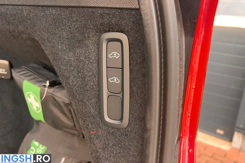 Volvo XC90 din 2023 cu 22.180 km - oferta VOL228683 - foto 16