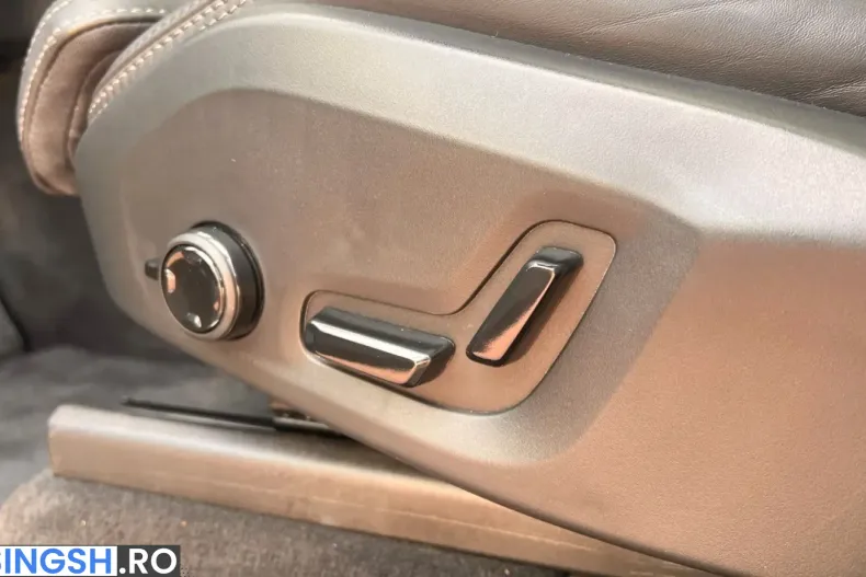 Volvo XC90 din 2023 cu 22.180 km - oferta VOL228683 - foto 20