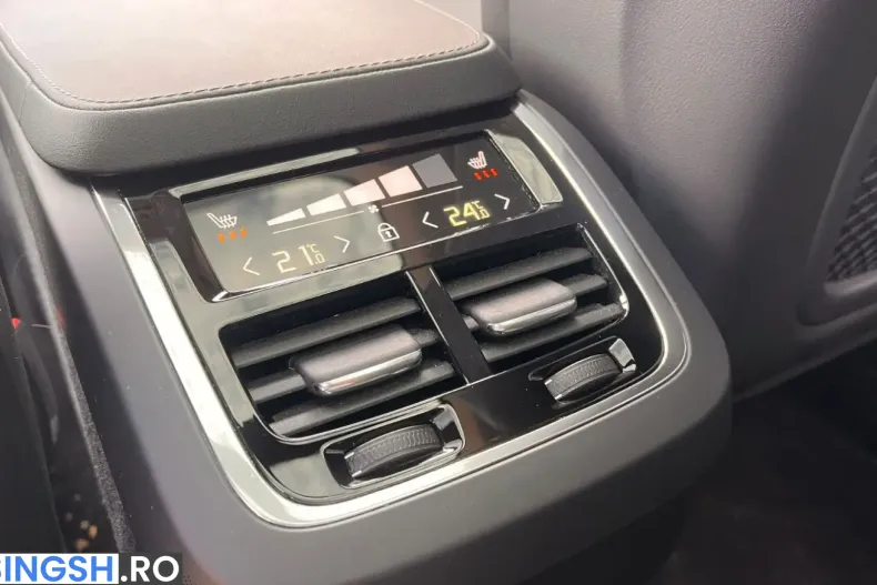 Volvo XC90 din 2023 cu 22.180 km - oferta VOL228683 - foto 25