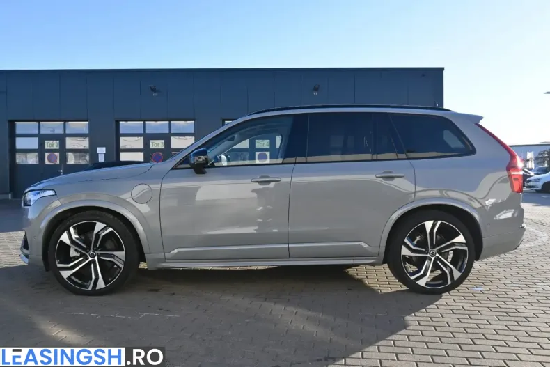 Volvo XC90 din 2024 cu 28.780 km - oferta VOL228684 - foto 3