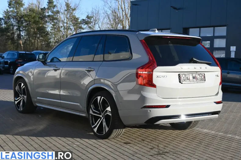 Volvo XC90 din 2024 cu 28.780 km - oferta VOL228684 - foto 4