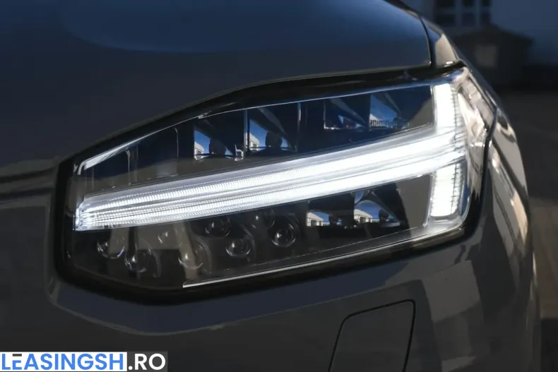 Volvo XC90 din 2024 cu 28.780 km - oferta VOL228684 - foto 11