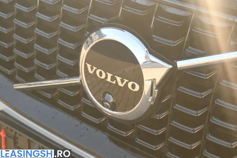 Volvo XC90 din 2024 cu 28.780 km - oferta VOL228684 - foto 12