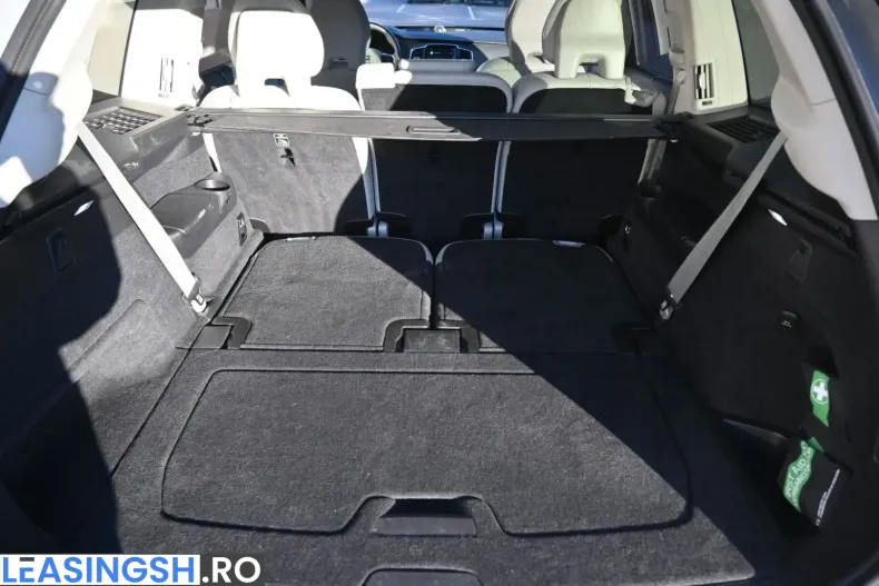Volvo XC90 din 2024 cu 28.780 km - oferta VOL228684 - foto 13