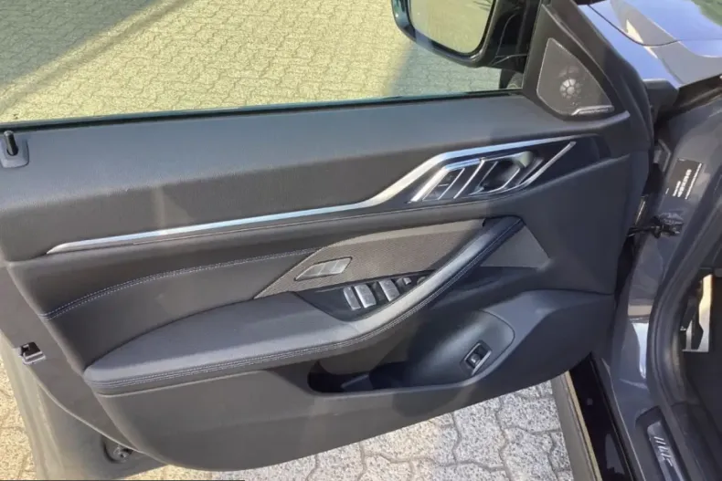 BMW M440 (Seria 4) din 2022 cu 33.590 km - oferta BMW228689 - foto 4