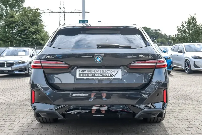 BMW 550 (Seria 5) din 2025 cu 12.370 km - oferta BMW228693 - foto 11