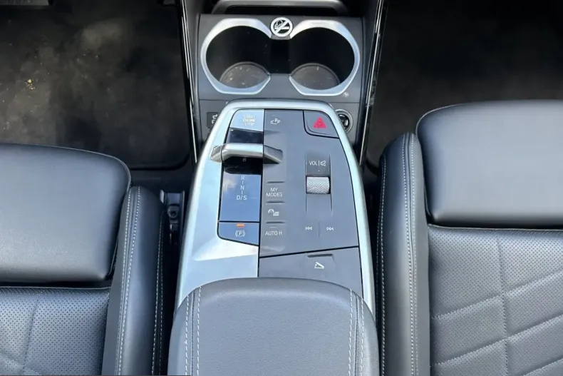 BMW X1 (Seria X) din 2025 cu 24.980 km - oferta BMW228697 - foto 12