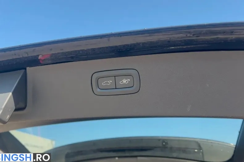 Volvo XC90 din 2024 cu 20.666 km - oferta VOL228702 - foto 18