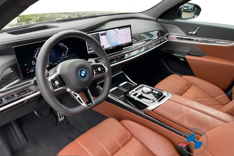 BMW 750 (Seria 7) din 2025 cu 29.980 km - oferta BMW228706 - foto 9