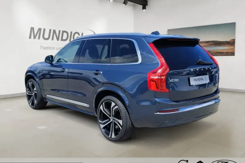 Volvo XC90 din 2023 cu 44.220 km - oferta VOL228708 - foto 4