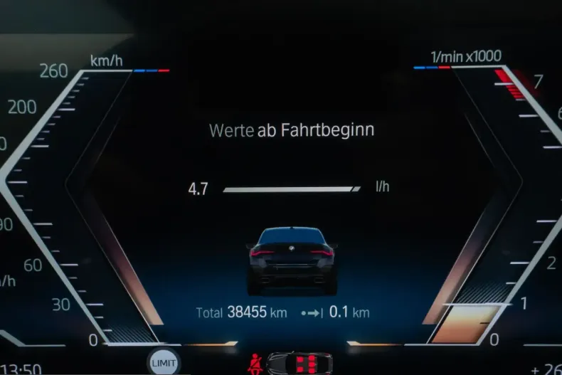 BMW M440 (Seria 4) din 2023 cu 38.455 km - oferta BMW228710 - foto 40
