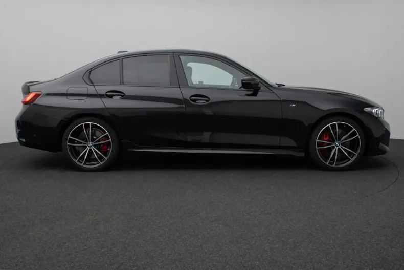 BMW 320 (Seria 3) din 2024 cu 28.149 km - oferta BMW228713 - foto 4