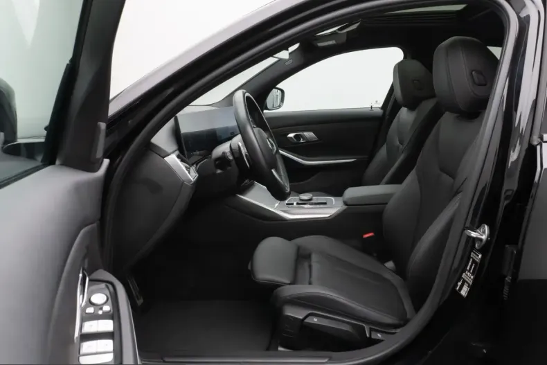 BMW 320 (Seria 3) din 2024 cu 28.149 km - oferta BMW228713 - foto 18