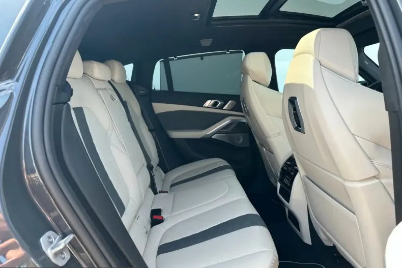 BMW X6 (Seria X) din 2025 cu 7.182 km - oferta BMW228722 - foto 15