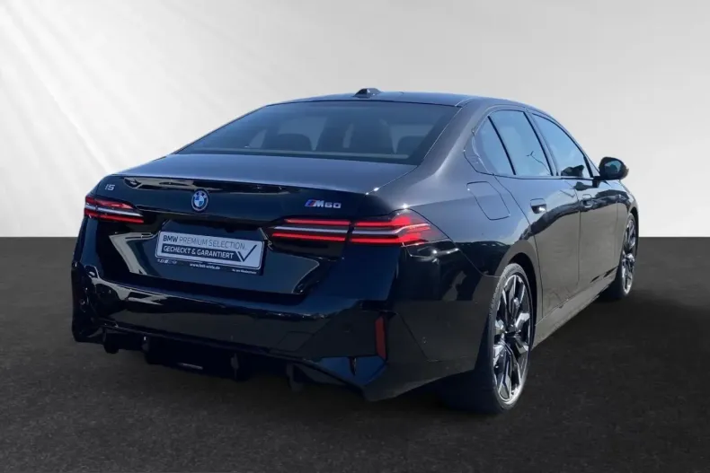 BMW i5 (Seria 5) din 2024 cu 5.210 km - oferta BMW228724 - foto 3