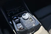 BMW i5 (Seria 5) din 2024 cu 5.210 km - oferta BMW228724 - foto 13